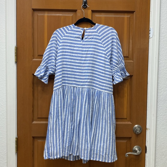 NWT Maisie Striped Blue and White Short Sleeve Dress - Picture 5 of 8